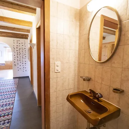 Apartment Chasa Rontsch Madlaina