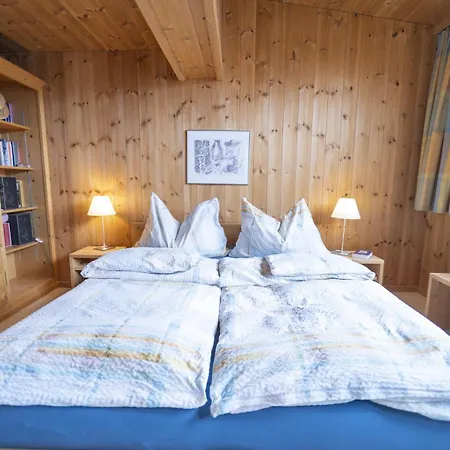 Chasa Rontsch Madlaina Apartman *